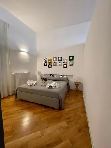 Bijoux Luxury Apartment In Old Town Bari 0*,  Italy